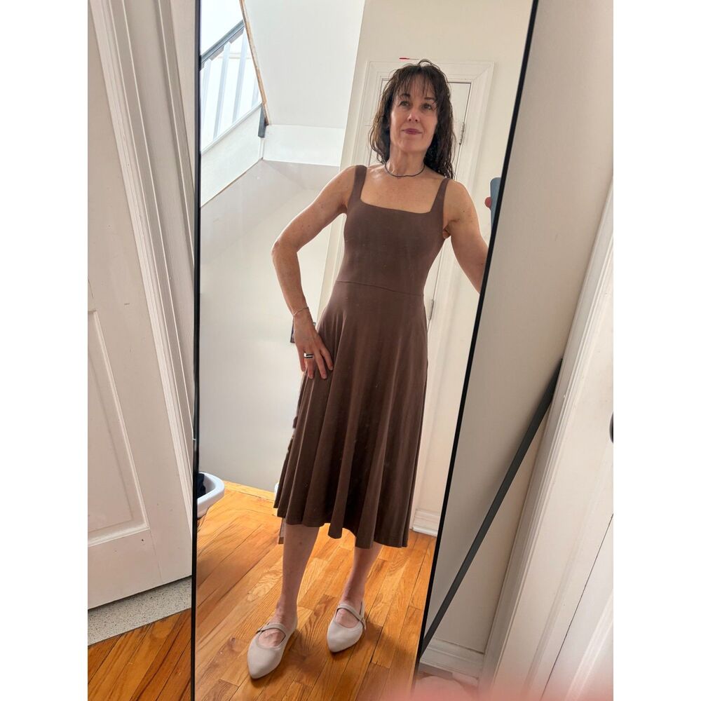NEW w Tags XS Square Neck Flowy New Airy Bra Midi Dress $89.00 SZ. Color Mocha - Picture 6 of 15